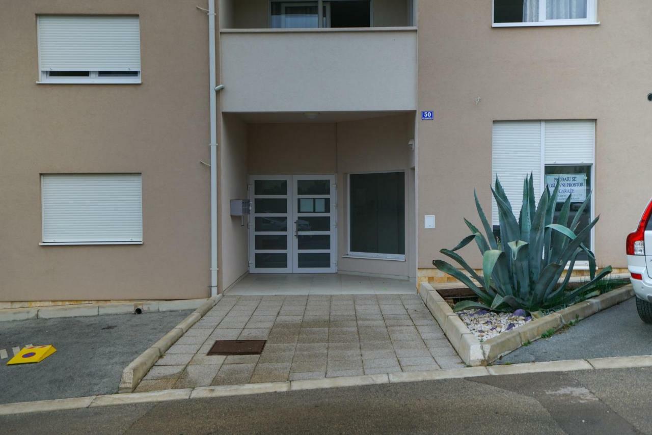 Apartman Reno Zadar Bagian luar foto